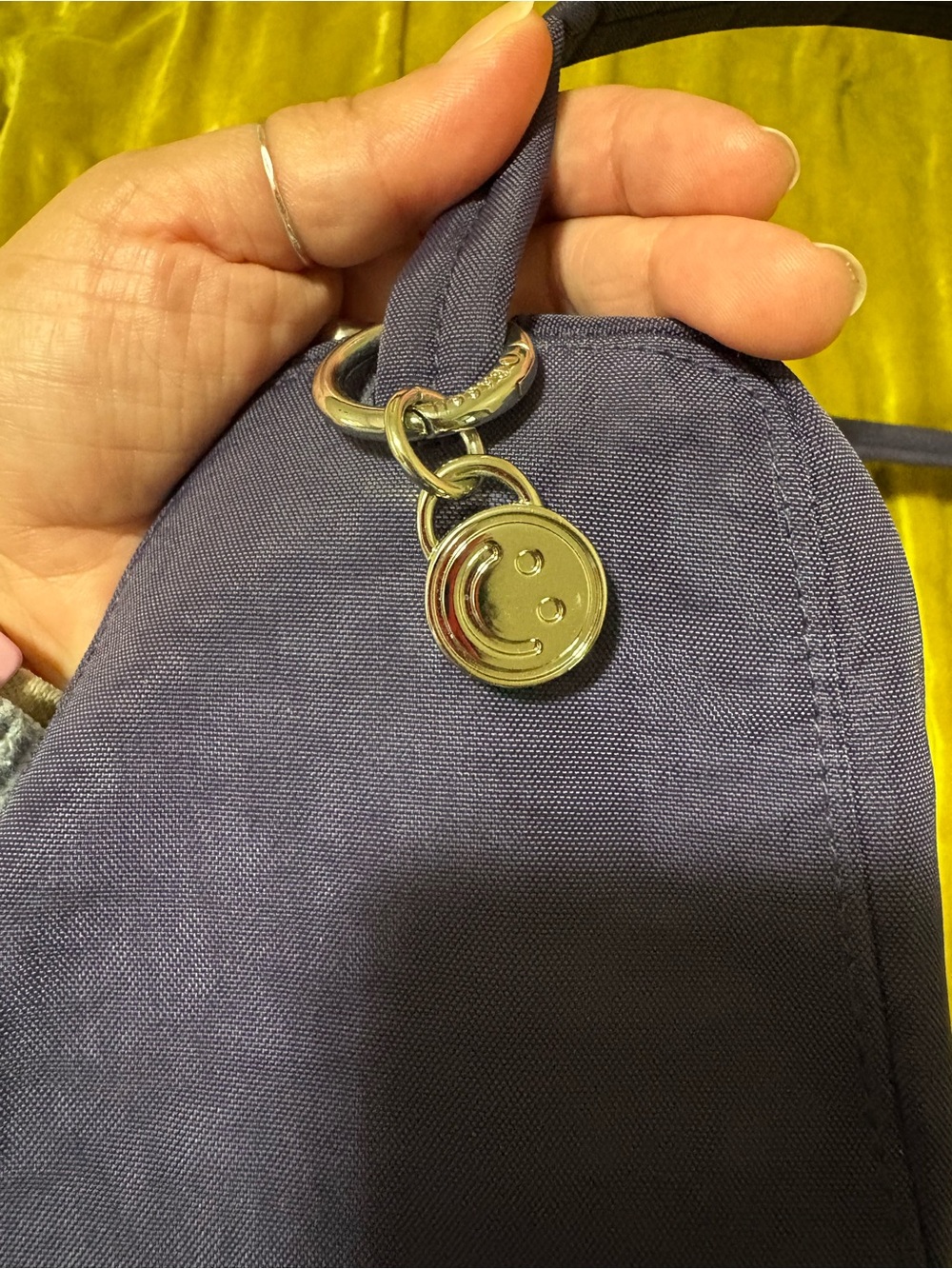 EUC BAGGU Fig Loaf Shoulder Zip Bag - Picture 8 of 9